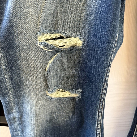 Vigoss Distressed Straight Leg Blue Jeans - Picture 3 of 8